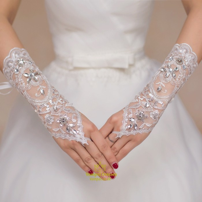 Sheer wedding dress sleeves