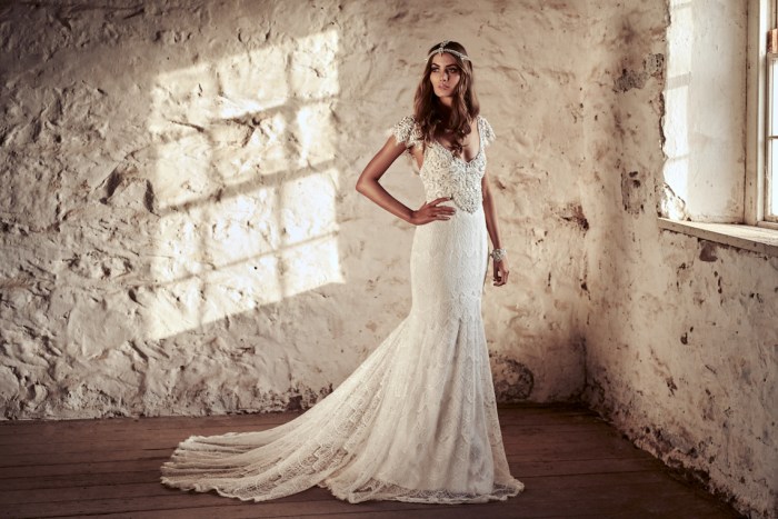 Anna campbell wedding dress