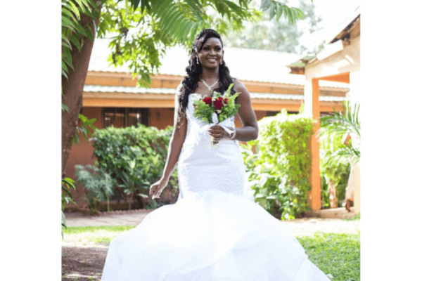 White mermaid wedding dress