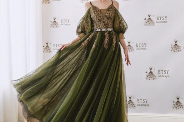 Green dresses for wedding guests