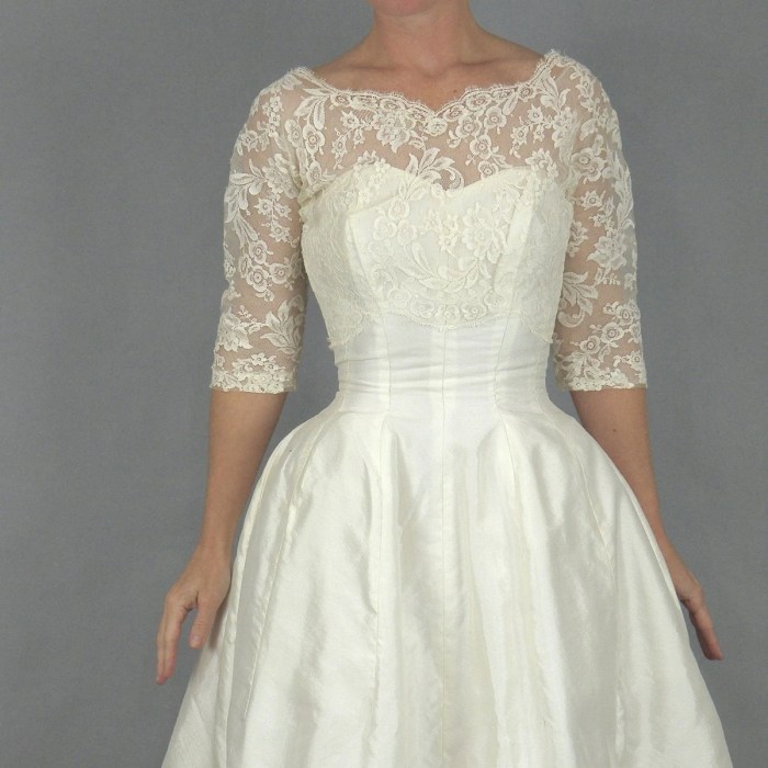 50's style wedding dress